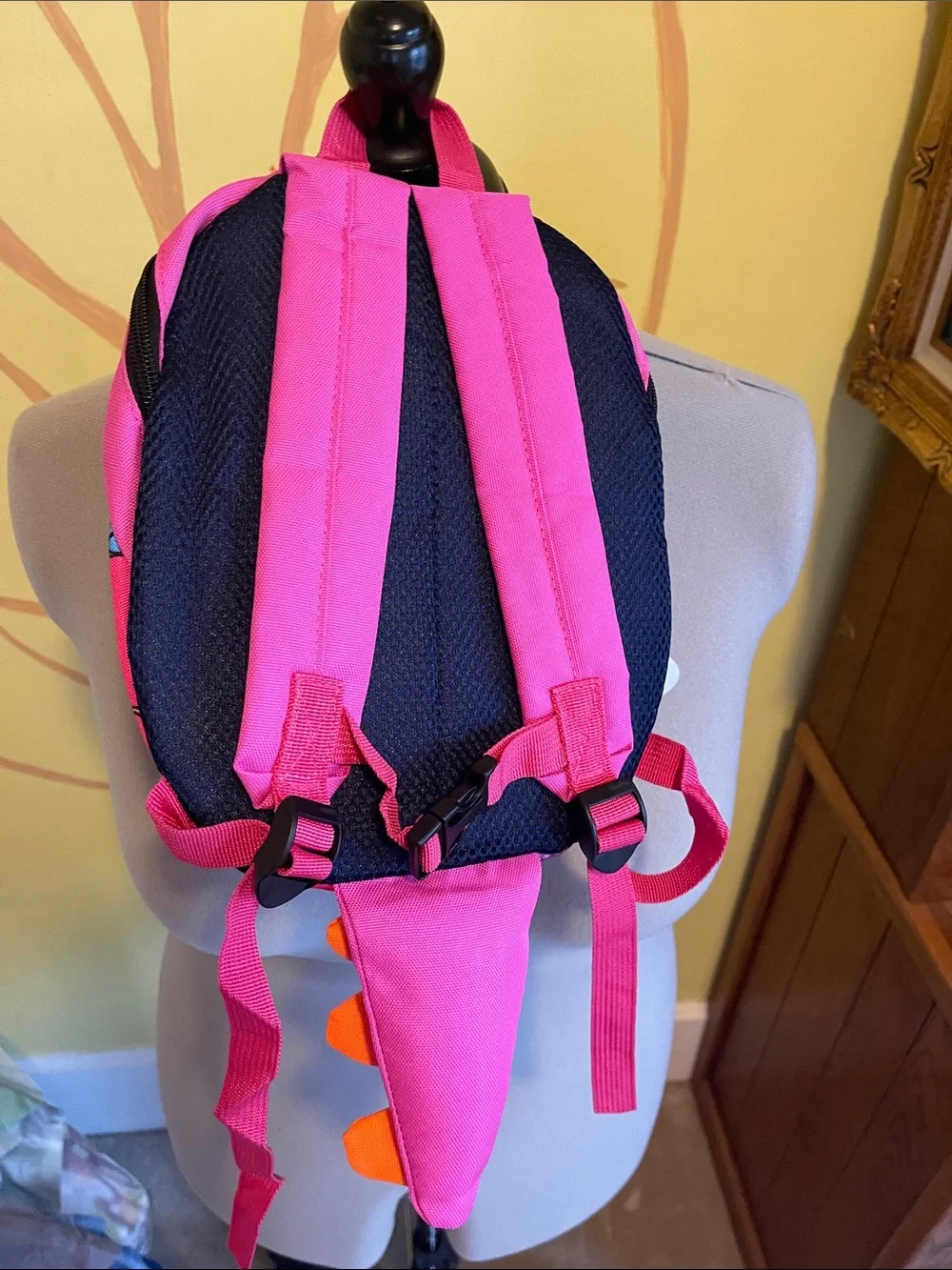 N/A fun pink